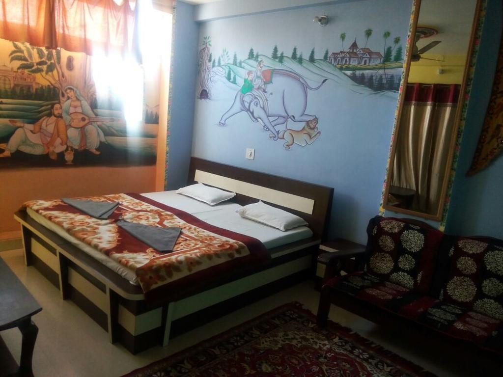 Milkman Guest House Pushkar Buitenkant foto