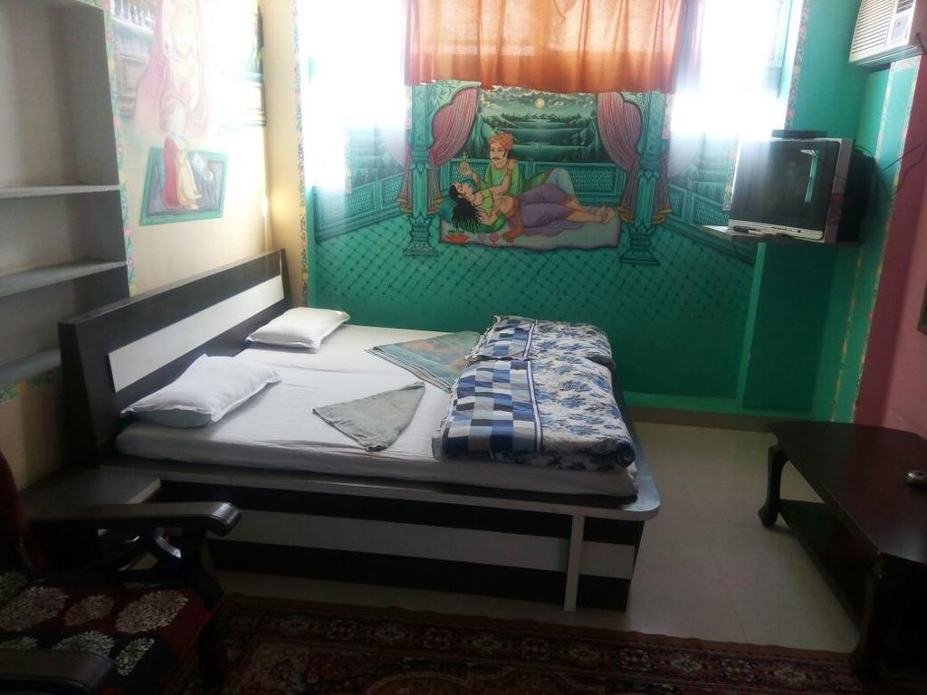 Milkman Guest House Pushkar Kamer foto